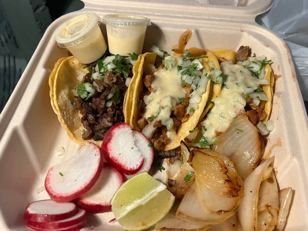 Smooth white spicy pineapple sauce. My taco truck is gate keeping so do any of you guys sell something like this?