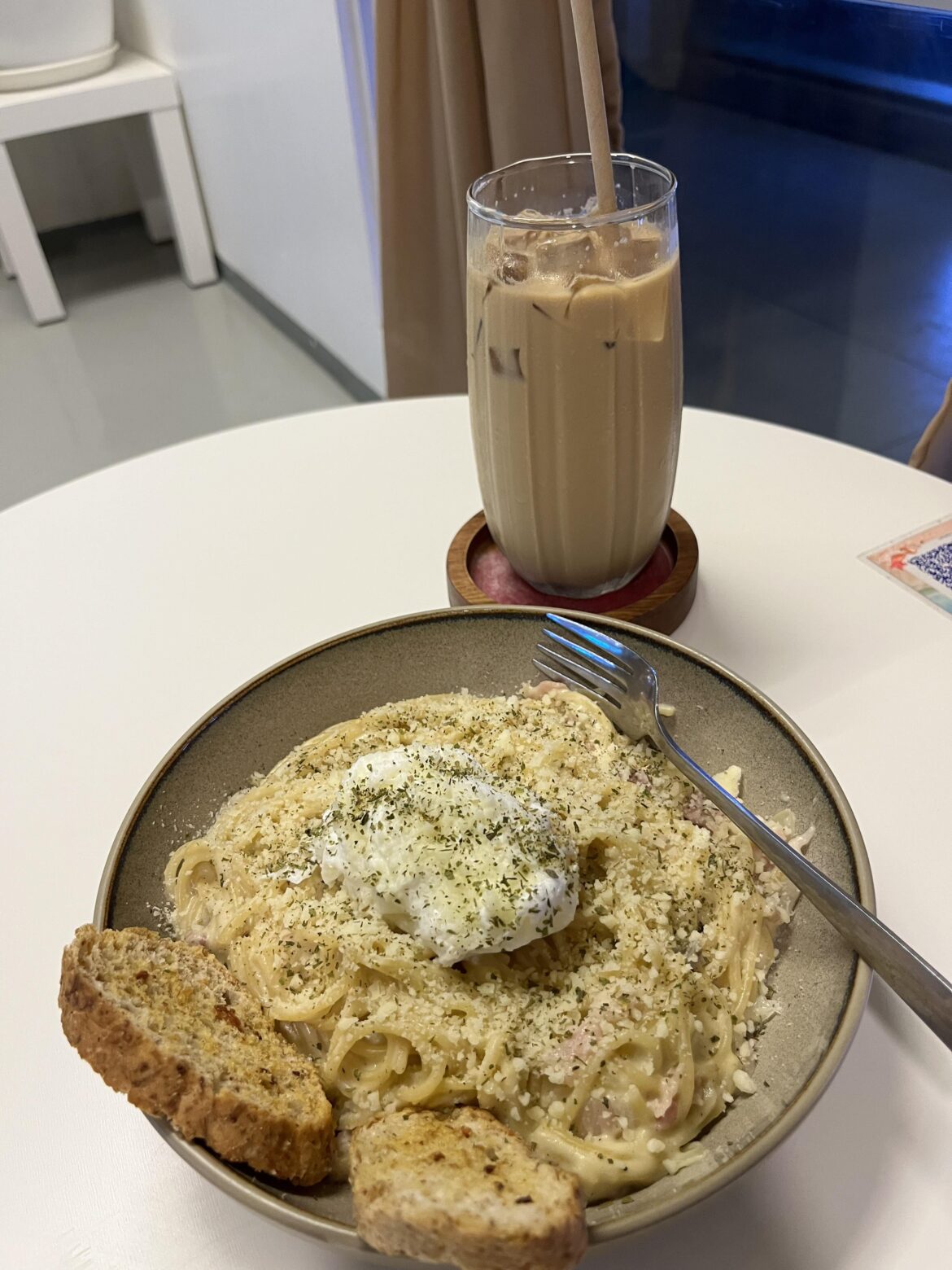 Carbonara pasta with poached egg is lit 🔥
