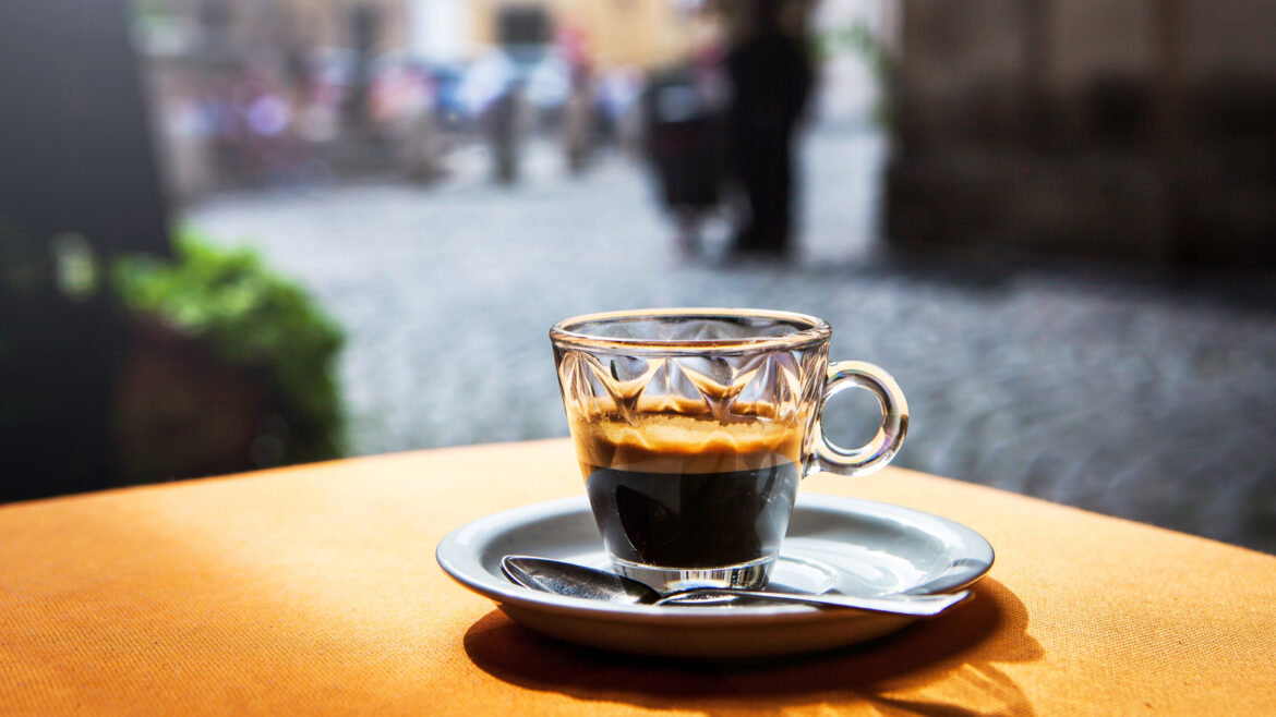 Here's Why Italians Drink Espresso After Dinner (And Why That May Not Be A Bad Idea)