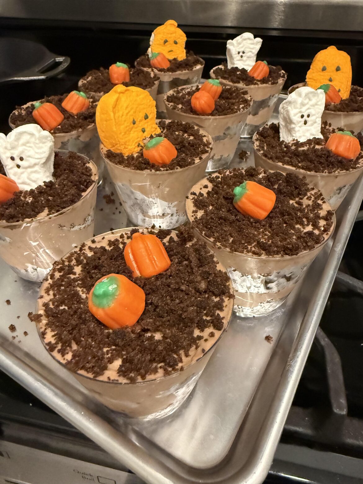 Halloween Dirt Cake 🎃👻