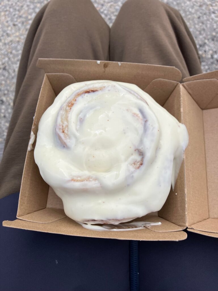 Cals in world’s best cinnamon scroll? Cals in world’s best cinnamon scroll?