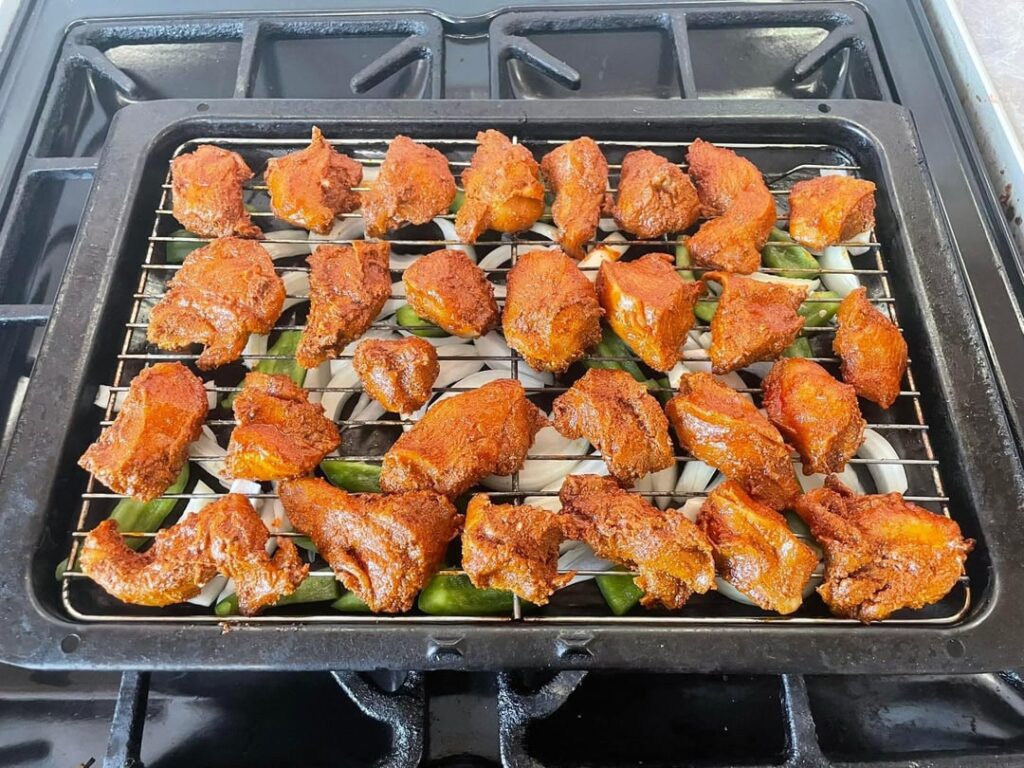 [homemade] Chicken tikka wrap with onion & green bell pepper