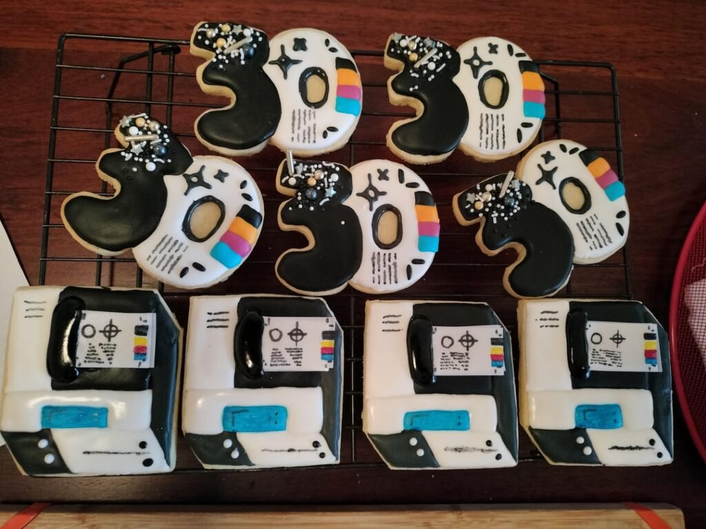 Started at a new mom and pop company in a new job and I couldn't be happier, I wanted to show my appreciation and celebrate their 30th year in business