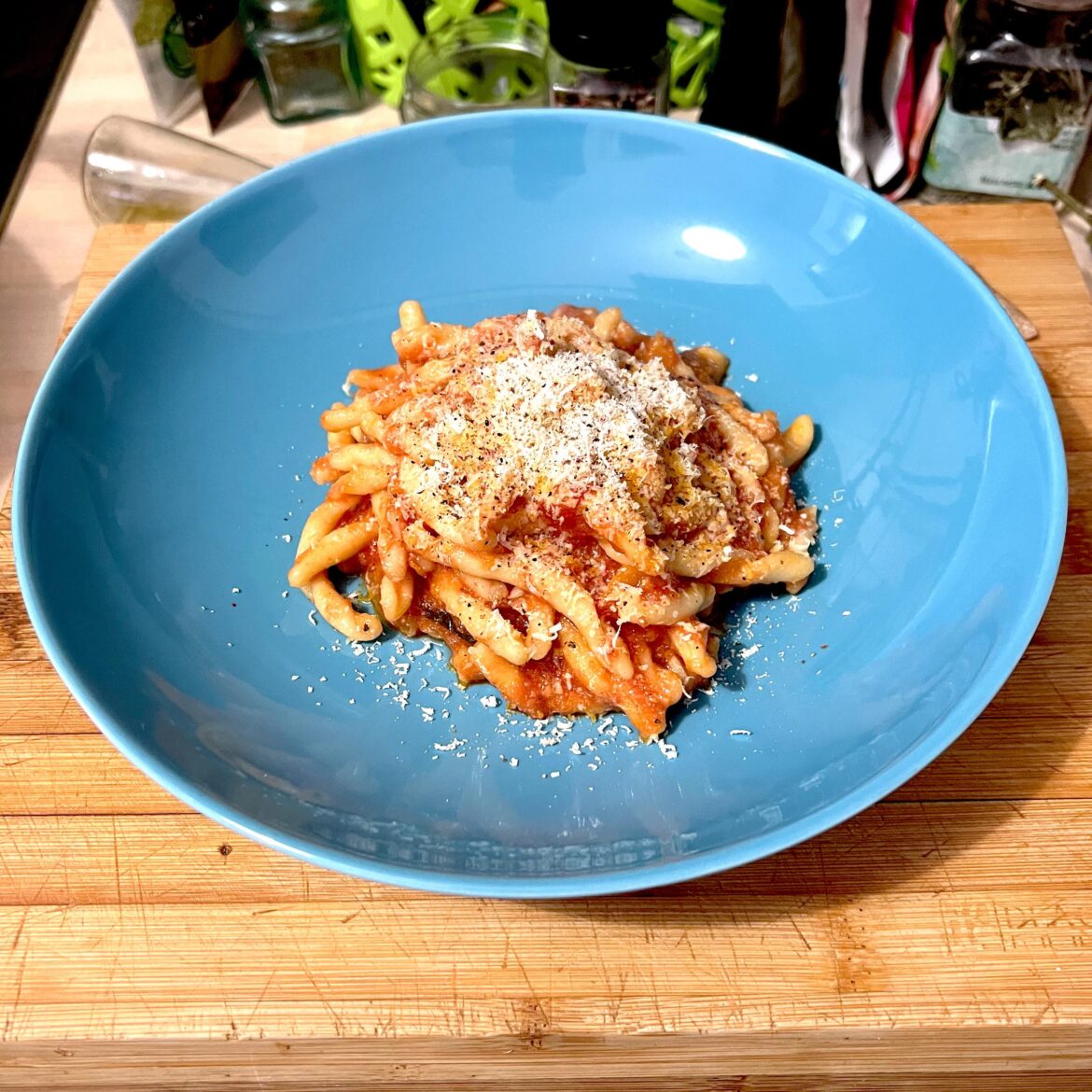 Strozzapreti con lardiata