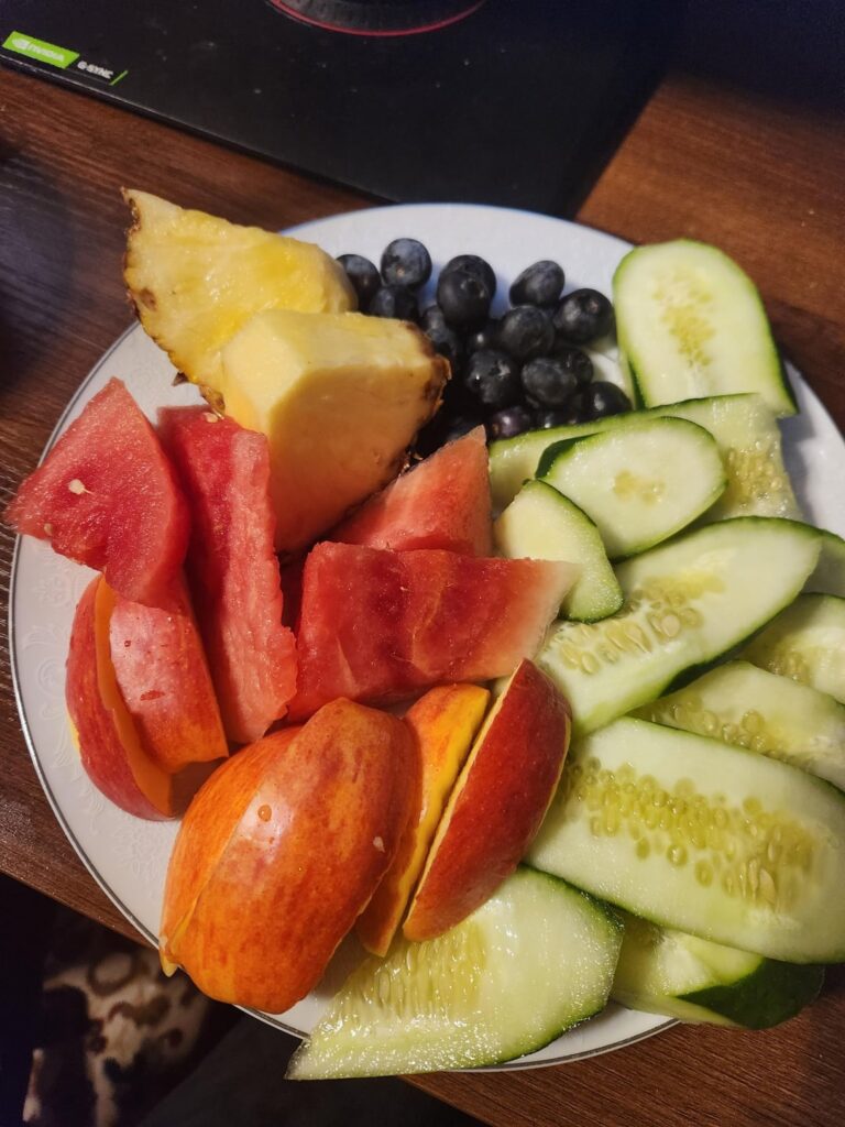 Fruit platter today because yesterday I went 700 cal over my diet