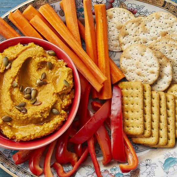 non traditional thanksgiving dinner ideas pumpkin hummus