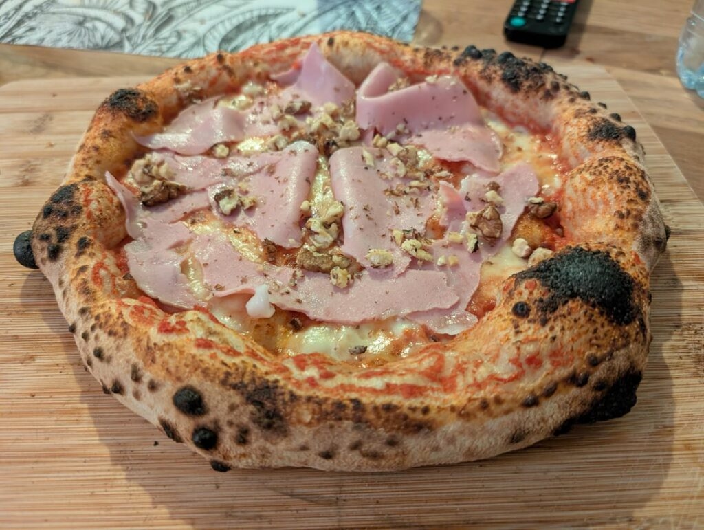 Last batch of pizzas 🍕