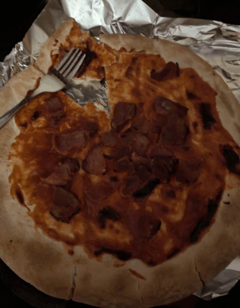 Only chilli sauce pizza