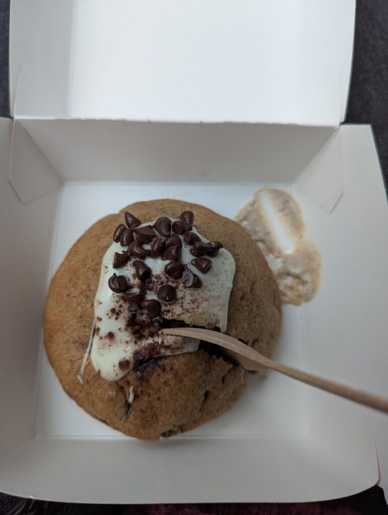 How many calories in this NY style tiramisu cookie from Cookie Dough Co?