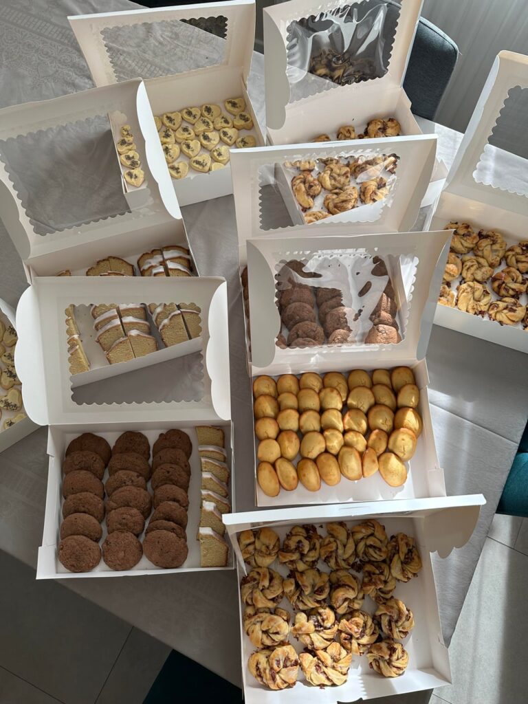 I made 280 vegan pastries to make omnivores want to try it for free 🤭😍