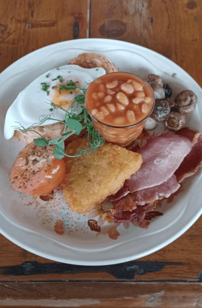 £12 The Observatory Swansea