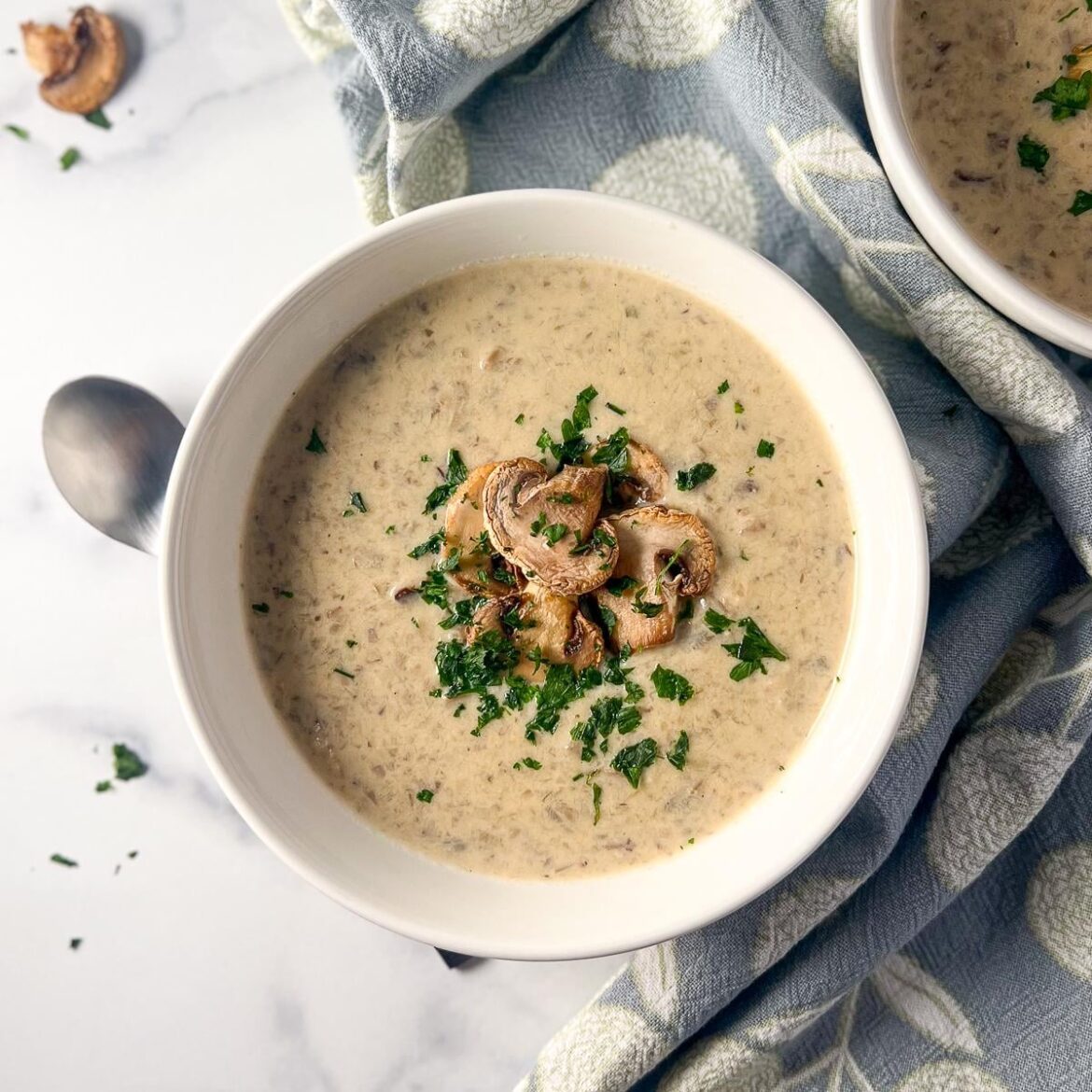 Vegan Cream of Mushroom Soup