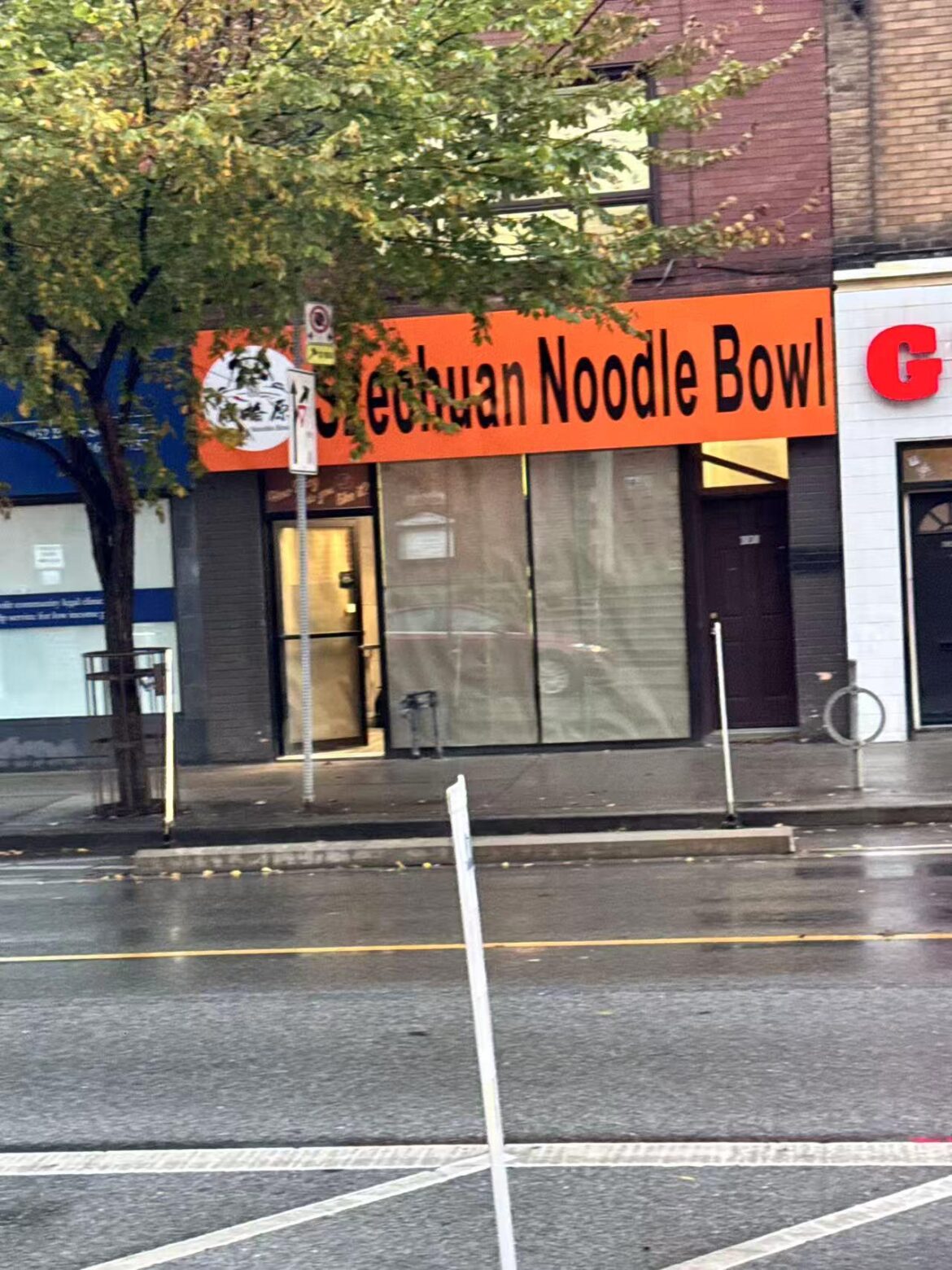 Szechuan noodle bowl reopening
