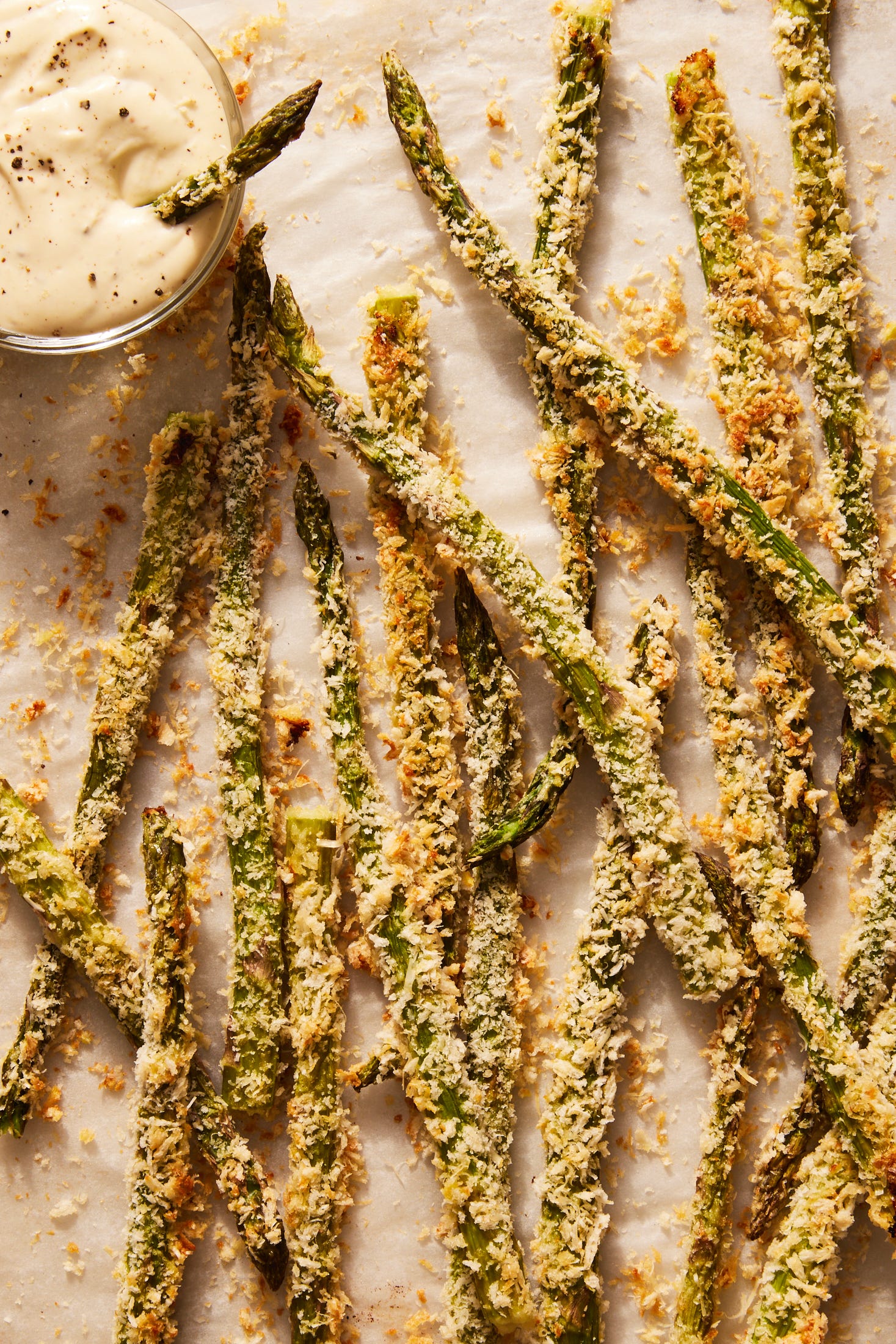 parmesan asparagus fries with dipping sauce