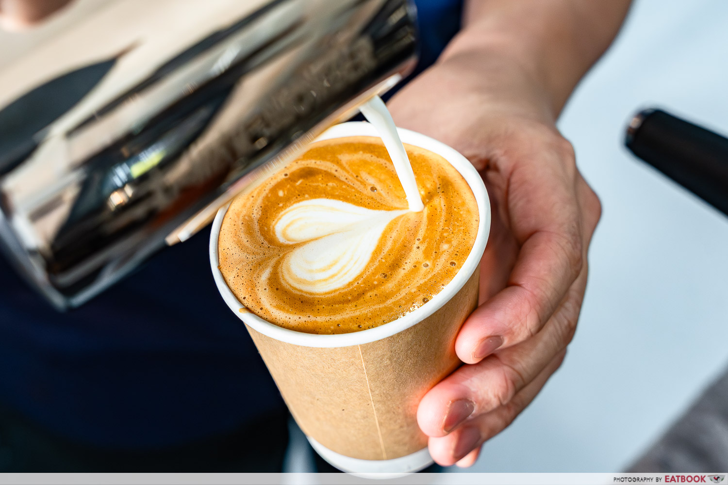 partage-patisserie-white-hot-coffee-pour-prep