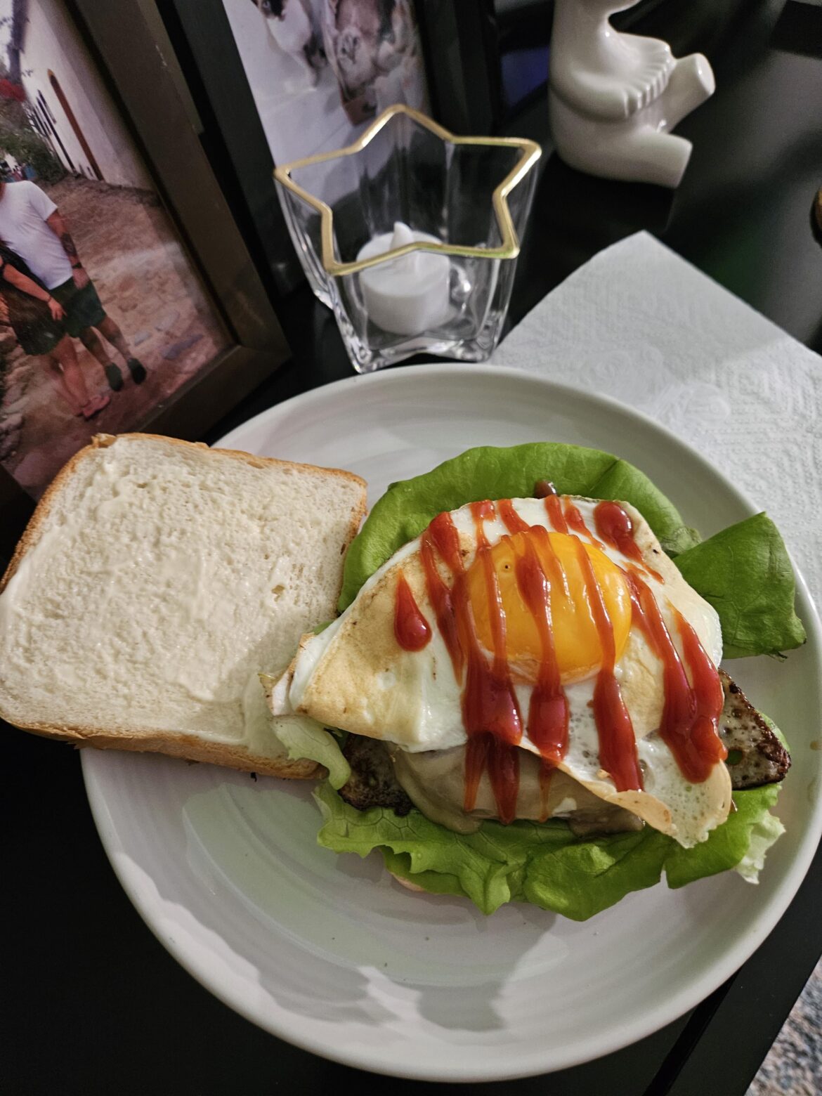 Are eggs allowed in burgers?
