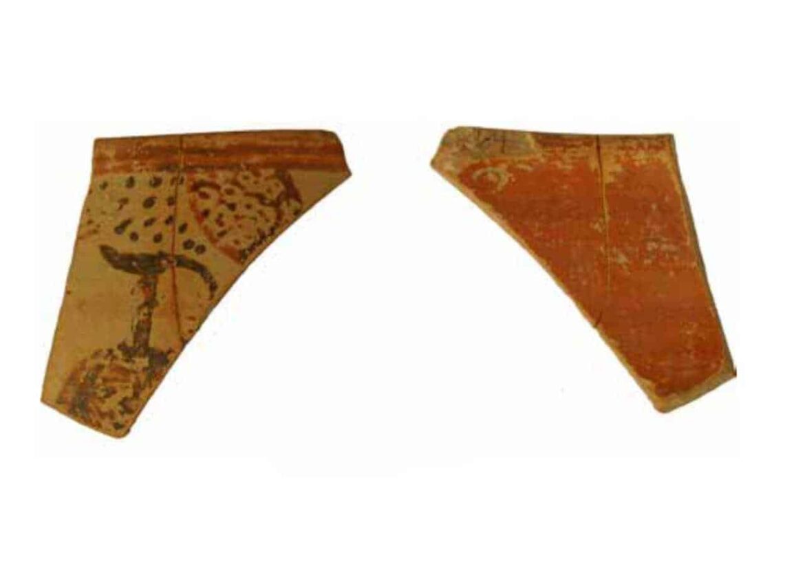 Bronze Age Mycenaean Pottery Near Athens Acropolis Shows Rare Greek Artwork Pictorial kylix fragment from Kontopigado—from Bronze Age Greek pottery