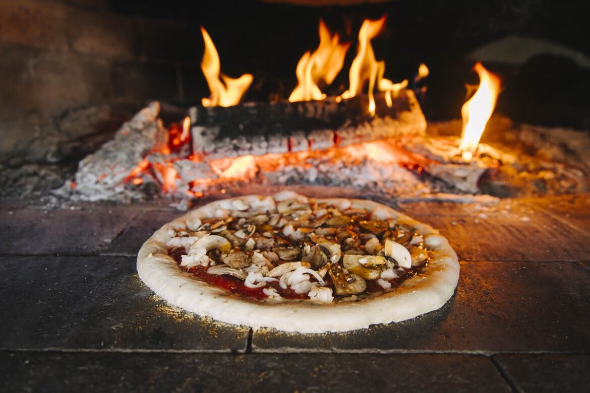 Pizza Verde Reopens — Plant-Based Pizzeria Returns West Side Pizza Verde Reopens — Plant-Based Pizzeria Returns West Side