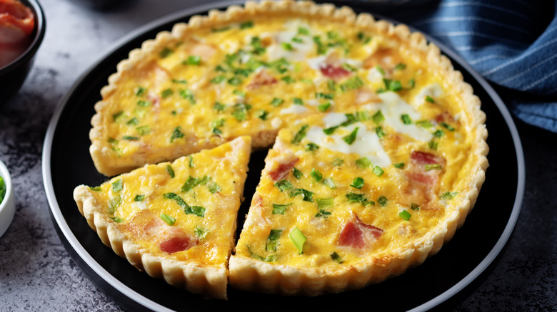 A chicken and ham quiche
