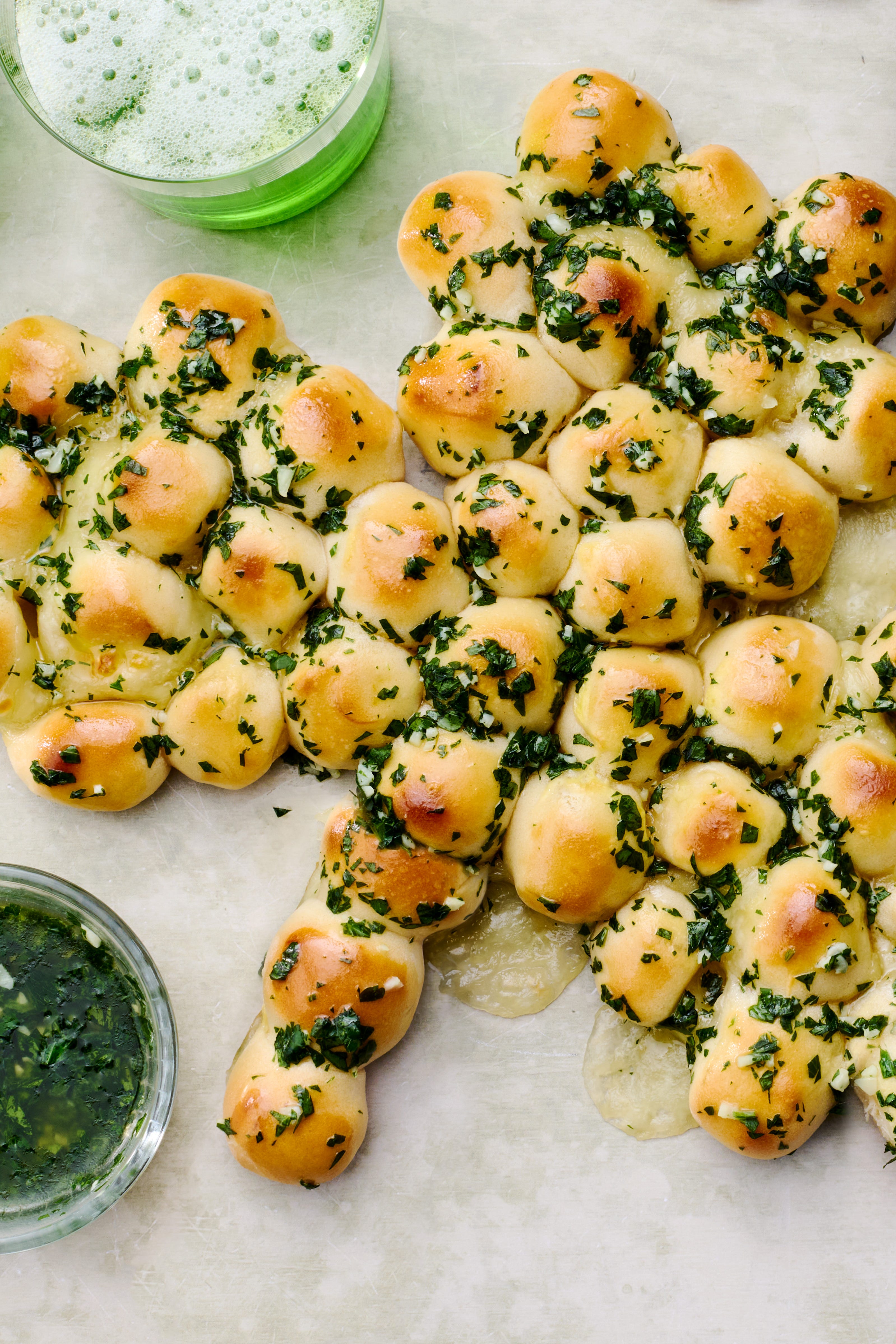 pull apart biscuits covered in herbs shaped like a shamrock