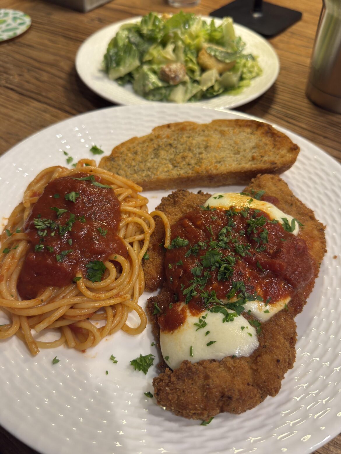 [Homemade] Chicken Parmesan & Pasta