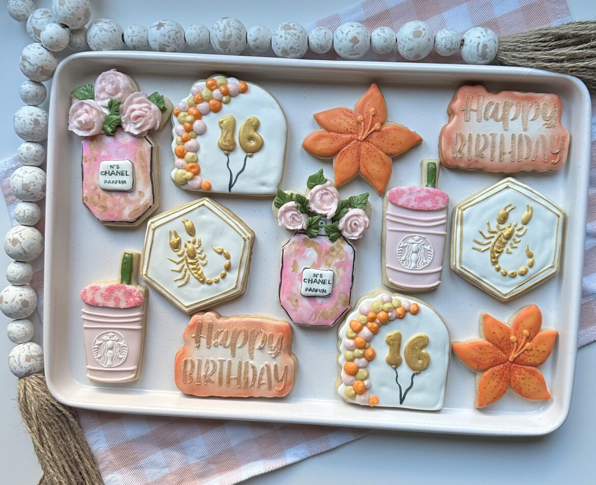 So many details on this set!