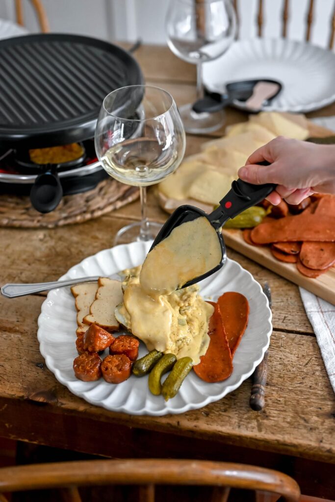 Homemade vegan raclette (from scratch 🥹😍)