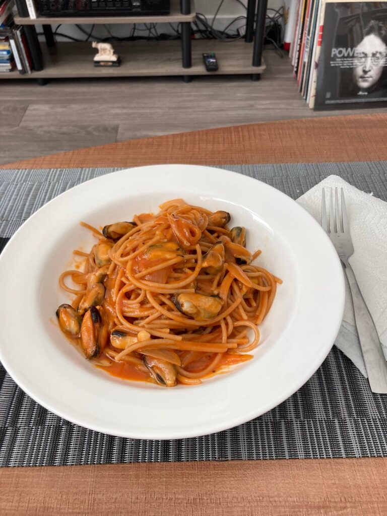 Spaghetti with mussels