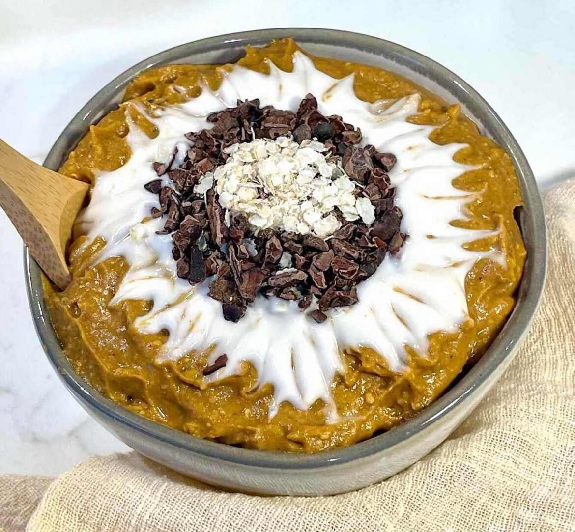 Sweet Potato Chocolate Smoothie Bowl with Pumpkin Spice: A date sweetened, nourishing fiber packed bowl that’s healthy enough for breakfast but can also work as a dessert Sweet Potato Chocolate Smoothie Bowl with Pumpkin Spice: A date sweetened, nourishing fiber packed bowl that's healthy enough for breakfast but can also work as a dessert