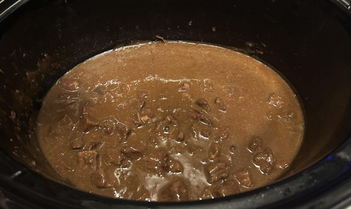 Beef/steak tips in gravy
