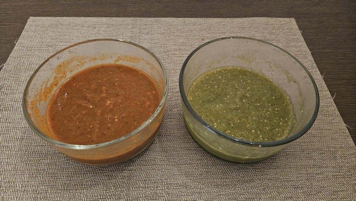 Salsa roja and salsa verde