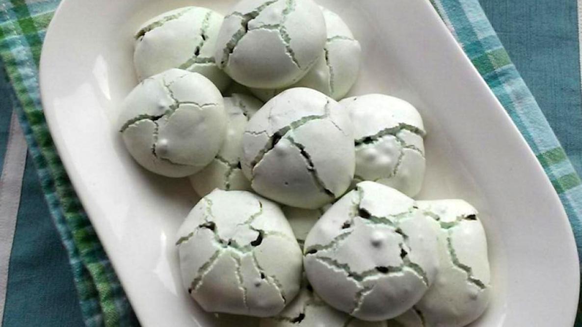 Mother’s Forgotten Mint Cookies