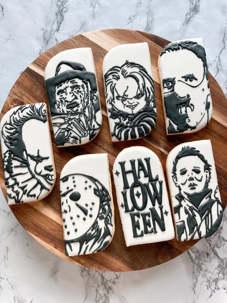 I meant to post this on Halloween— compiling my favorite designs from this year. I sold out at an event for the first time!