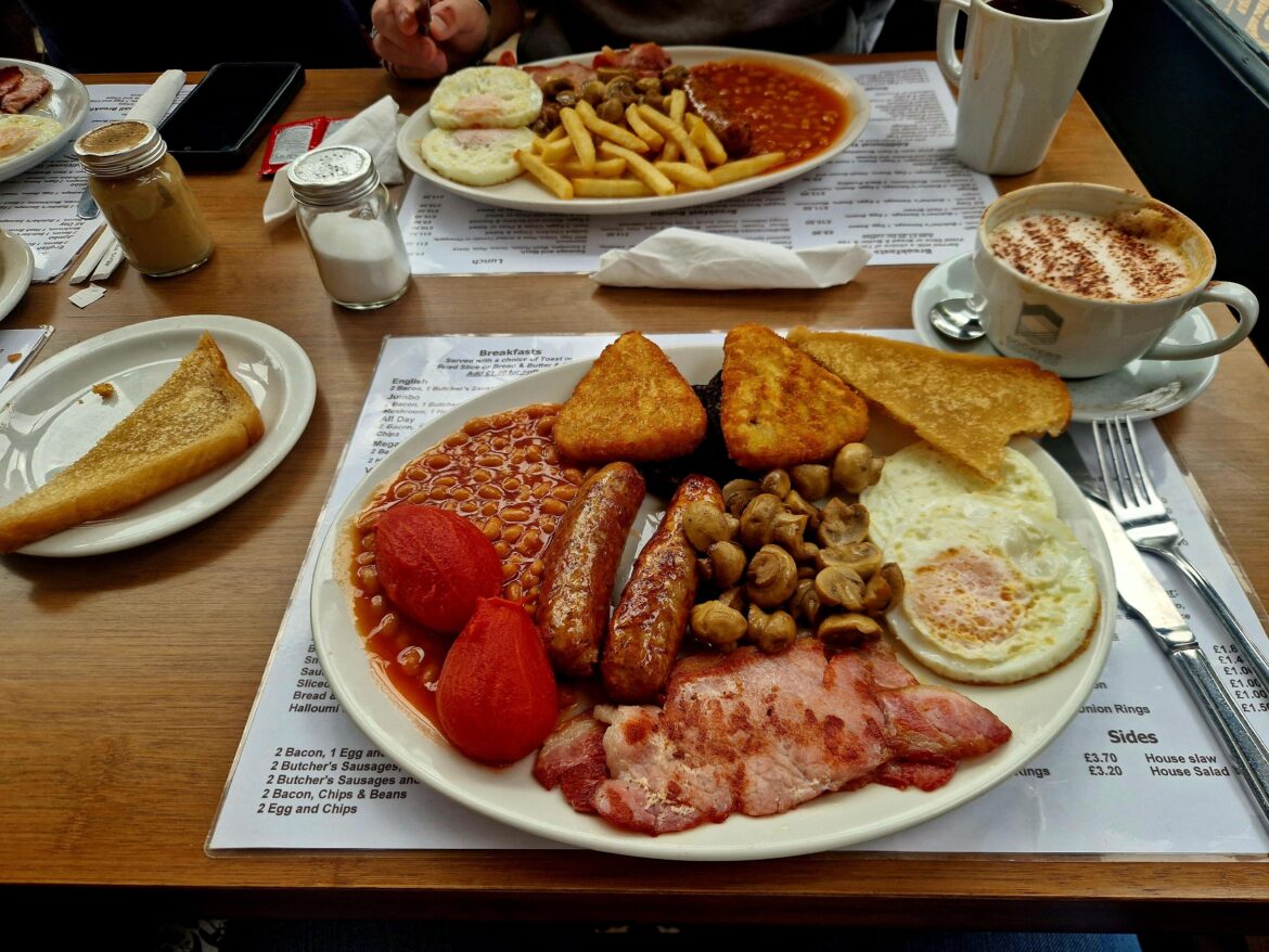 Mumms Cafe Mega Breakfast
