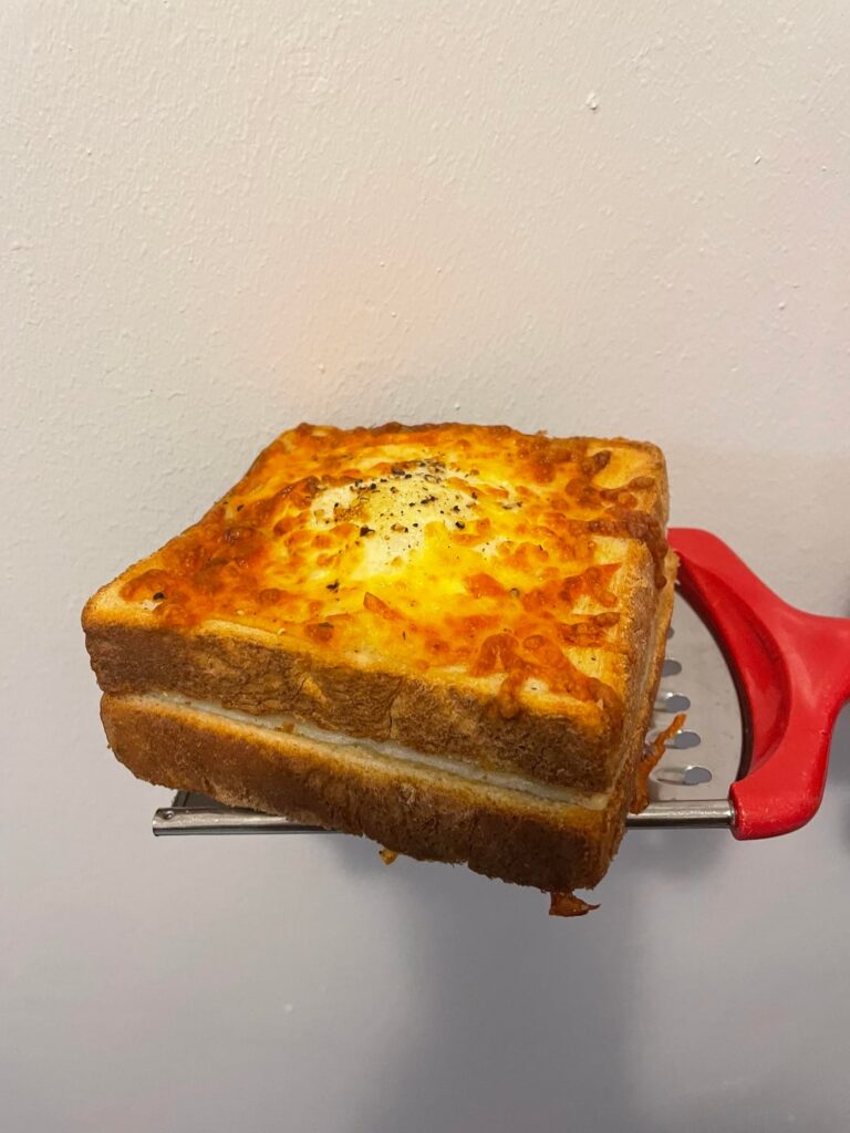 Got annihilated by the grilled cheese community for this