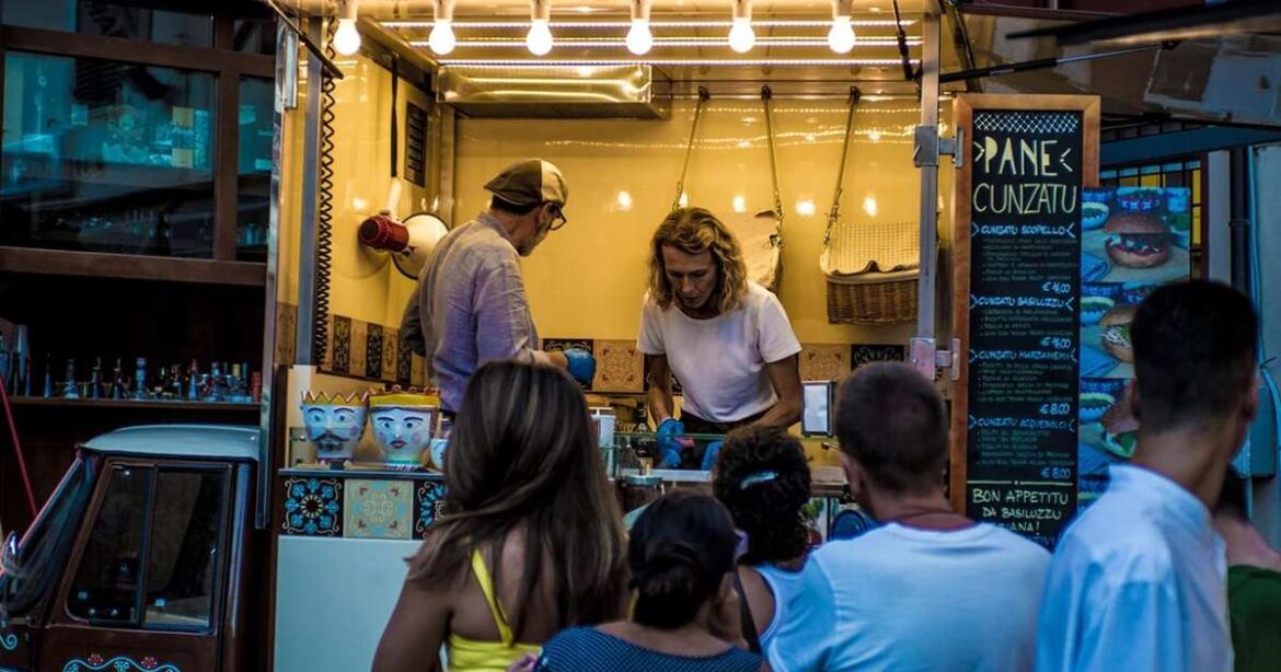 Diversifying to stay alive: A Sicilian food truck story in Milan