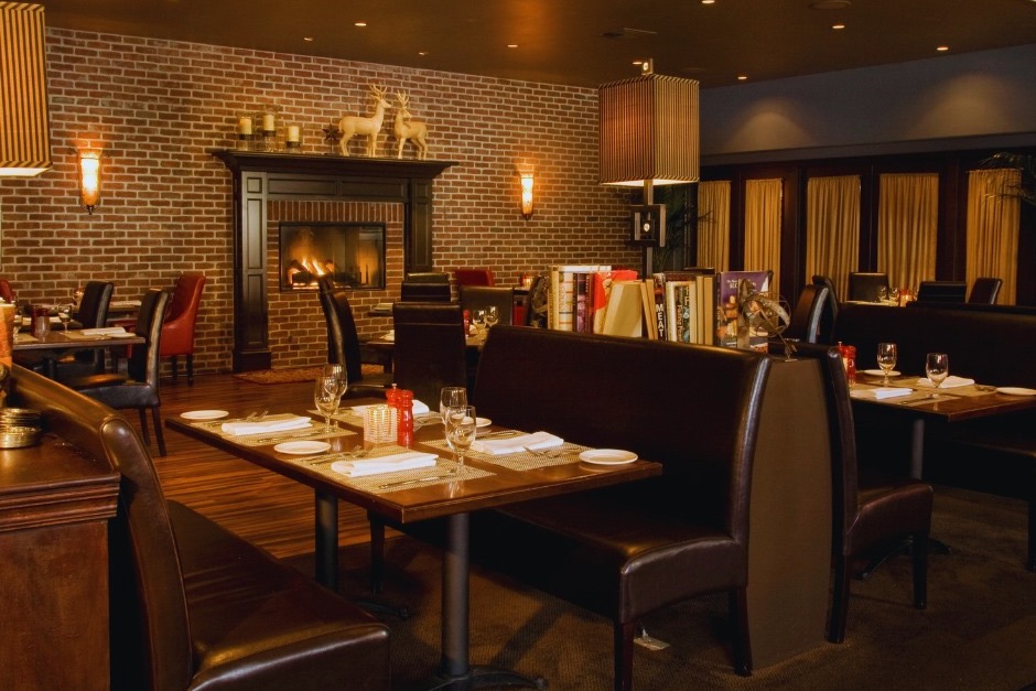 A fireplace warms the dining area at Stark's Steak & Seafood in Santa Rosa. (Stark's Steak & Seafood)