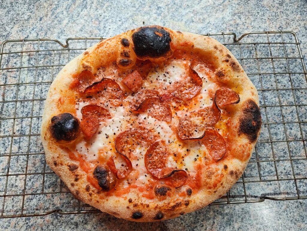 My Pizza Mojo is BACK! Neapolitan from Frozen Ball (UK Edition!) 🇬🇧 My Pizza Mojo is BACK! Neapolitan from Frozen Ball (UK Edition!) 🇬🇧