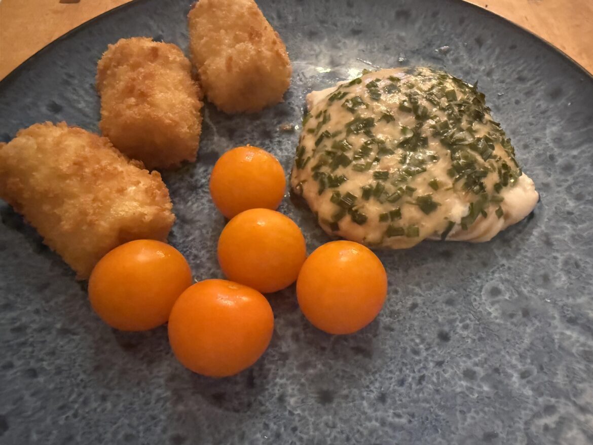 Haddock rarebit, cheese croquettes, tomato’s