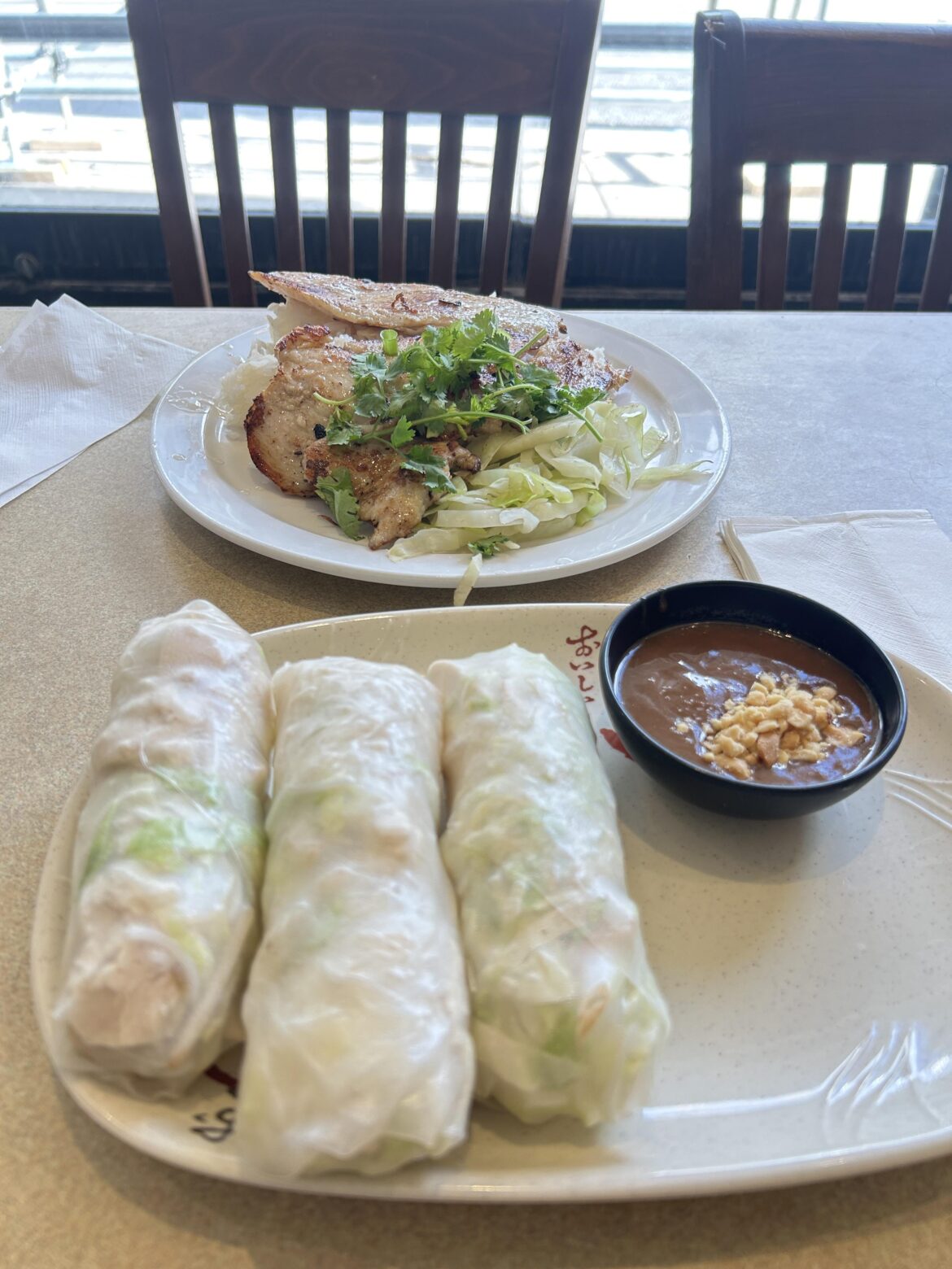 Paper rice chicken roll