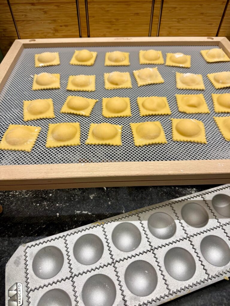 Ravioli di zucca e funghi (misti)