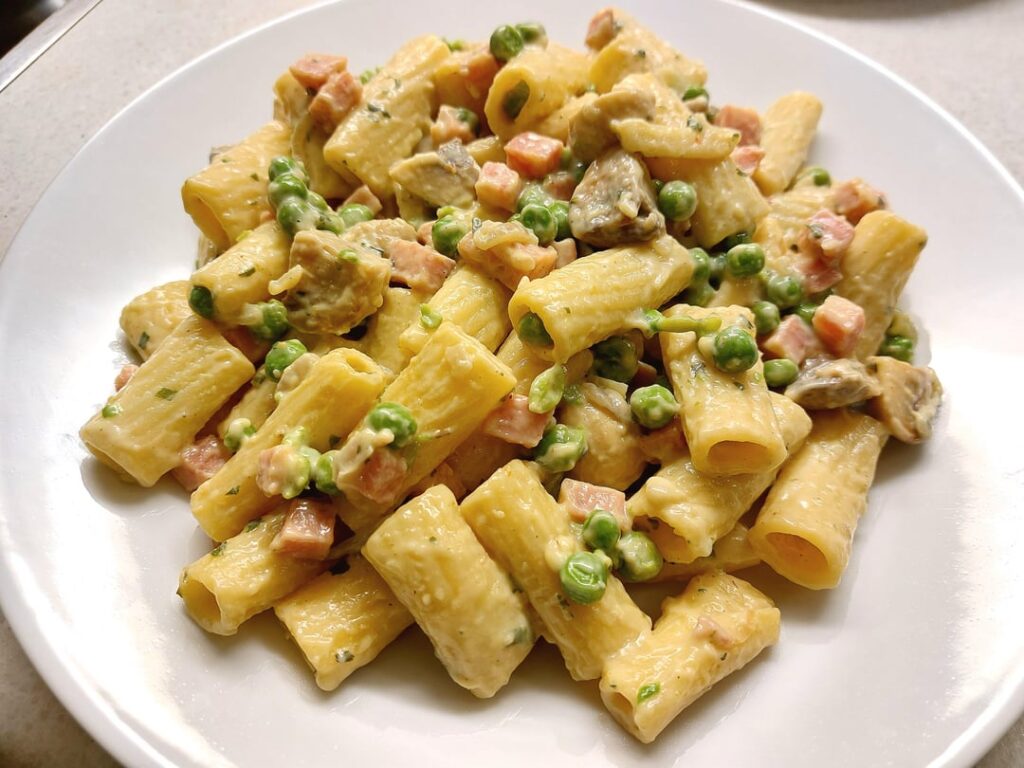 Creamy Rigatoni