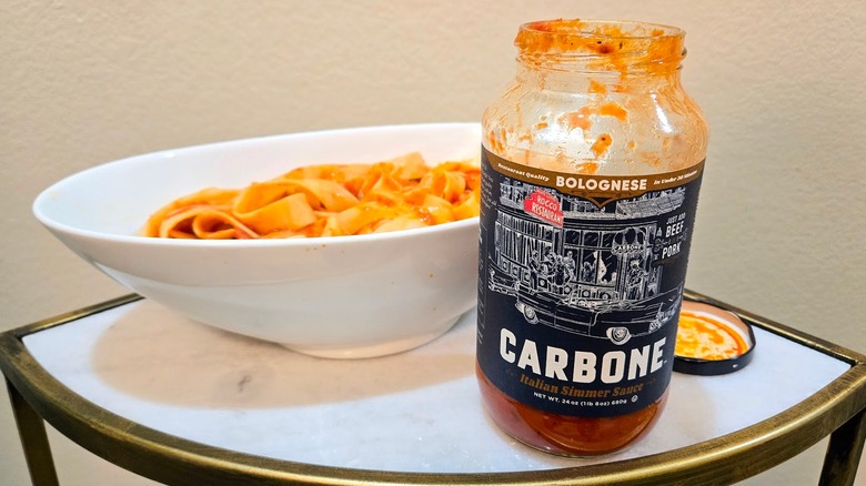 Carbone Simmer Sauce Bolognese and pasta