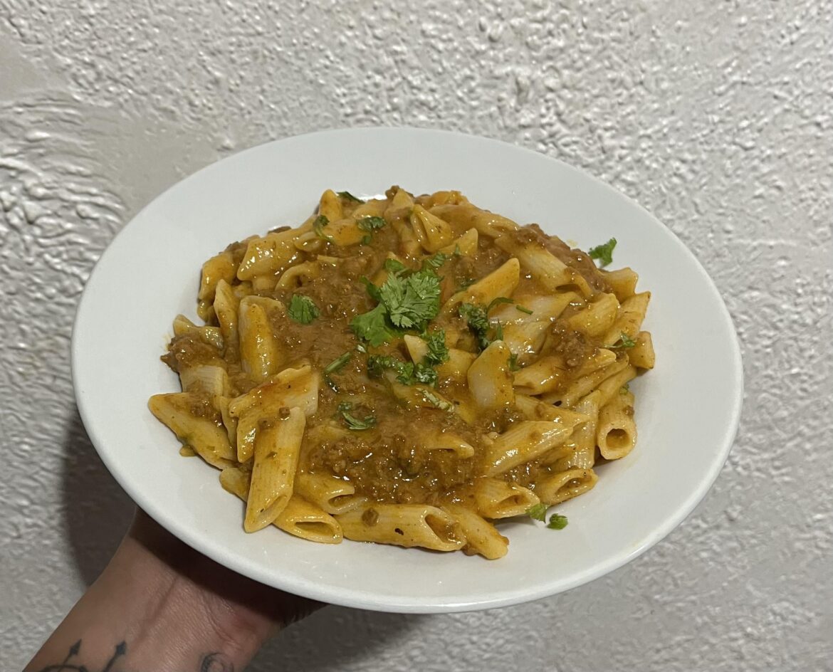 Penne bolognese