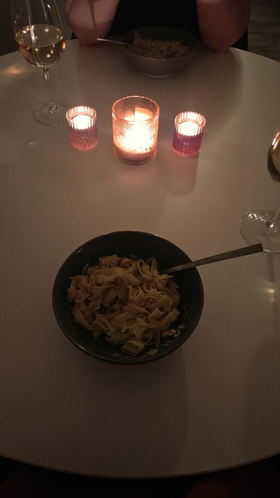 Pasta chicken alfredo. First every try 😍😍