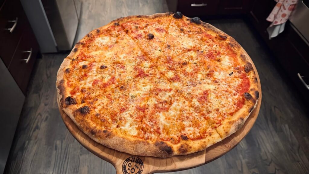 [homemade] 16-inch cheese pizza