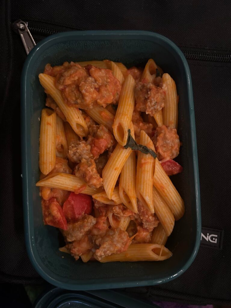 another post about this pasta, how many in this container?