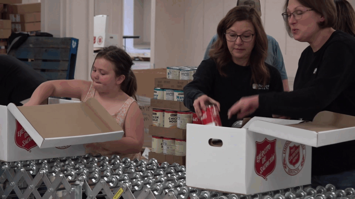 Salvation Army preps Christmas meals in Rapid City ahead of its annual Angel Tree event - Rapid City South Dakota news, weather, sports