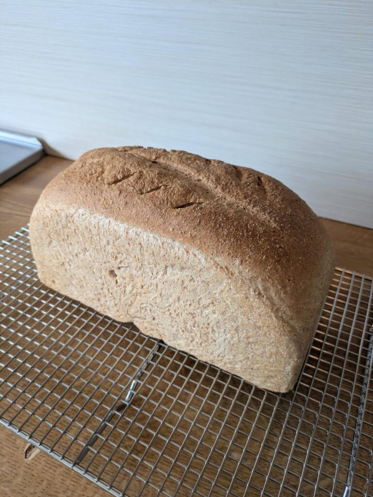 Eureka! It's a sort of wholemeal loaf!