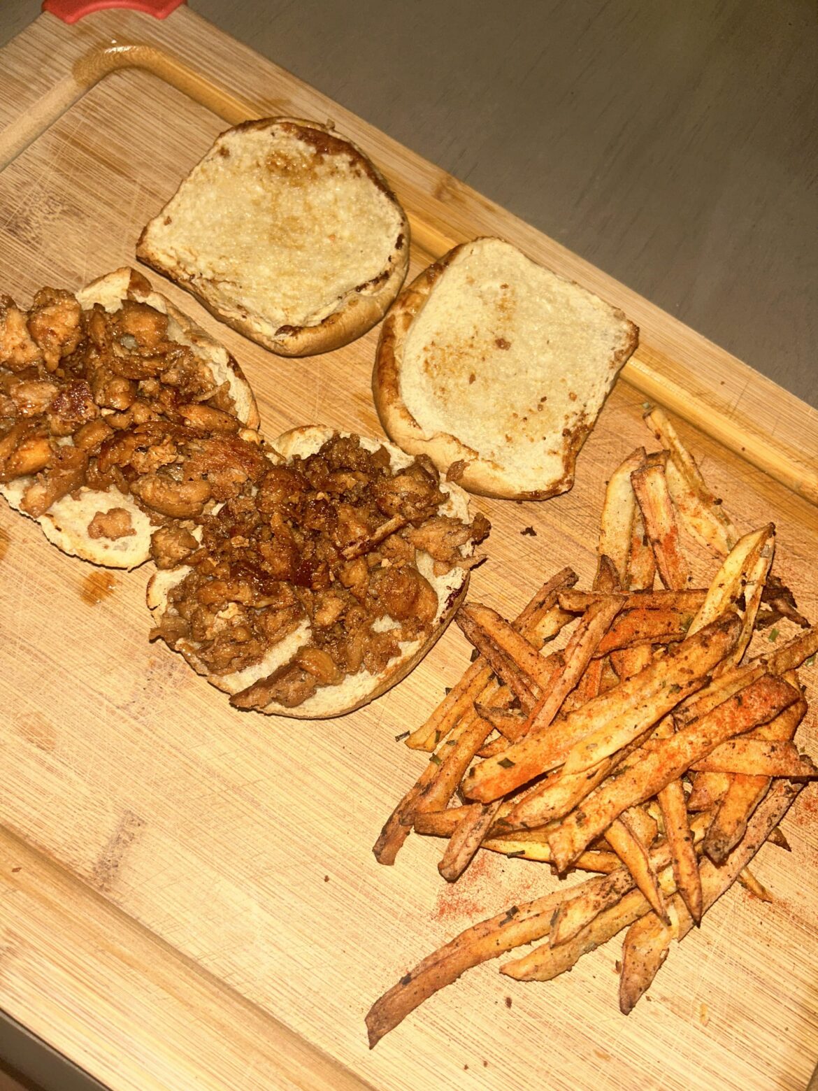 2 Hot Honey Marinated Grilled Chicken Sandwiches with Fries 485 Calories